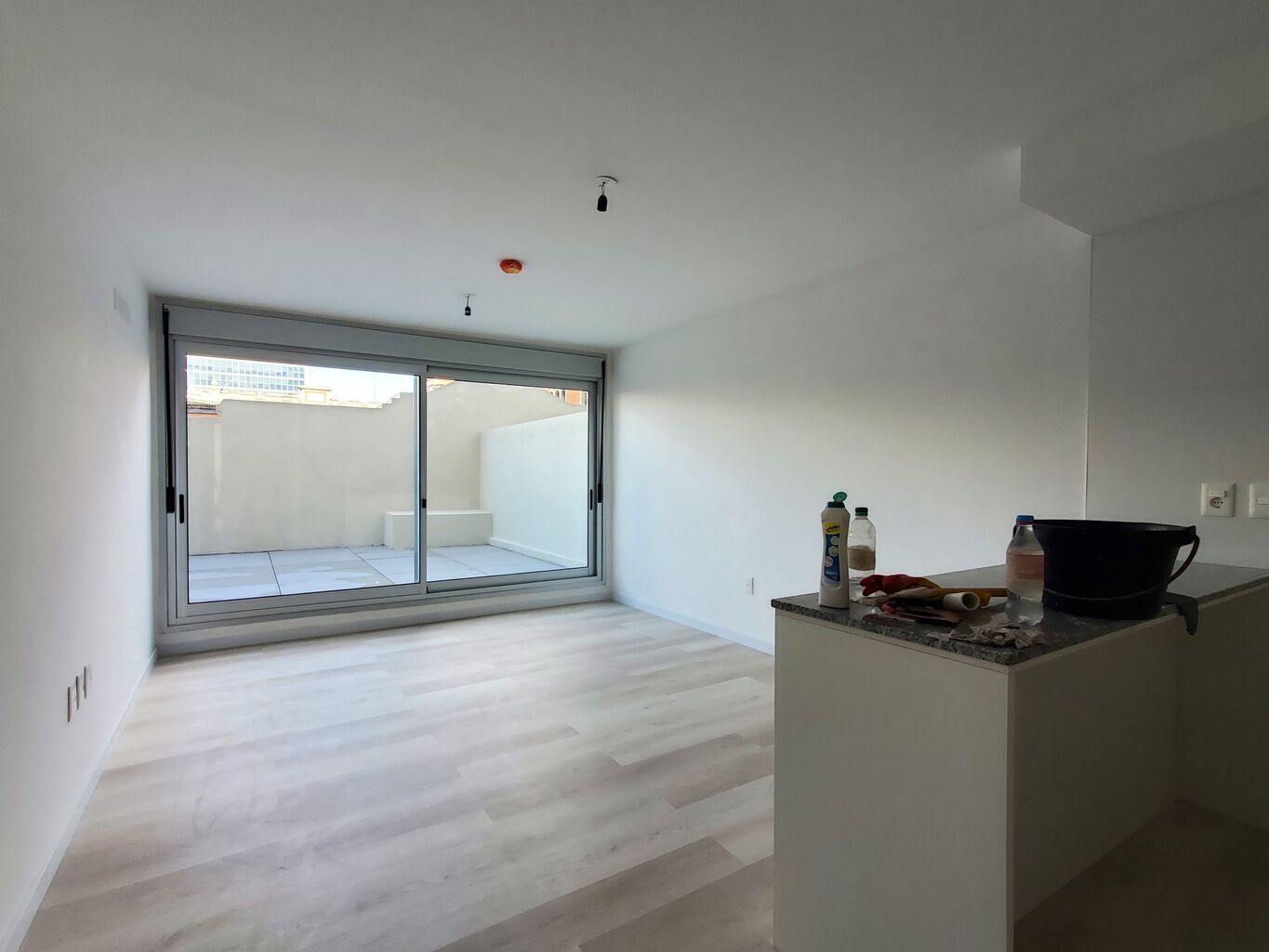 Alquiler 1 Dormitorio con Terraza a Estrenar en Cordón | Gimnasio, Garage y Excelente Ubicación · Foto 1