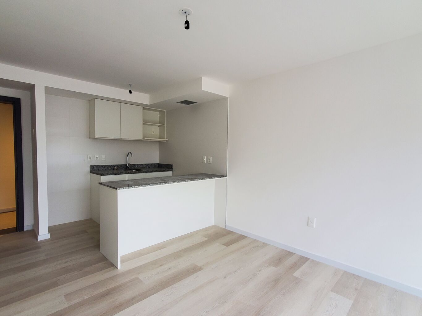 Alquiler 1 Dormitorio con Balcón a Estrenar en Cordón | Gimnasio, Cowork y Excelente Ubicación · Foto 4