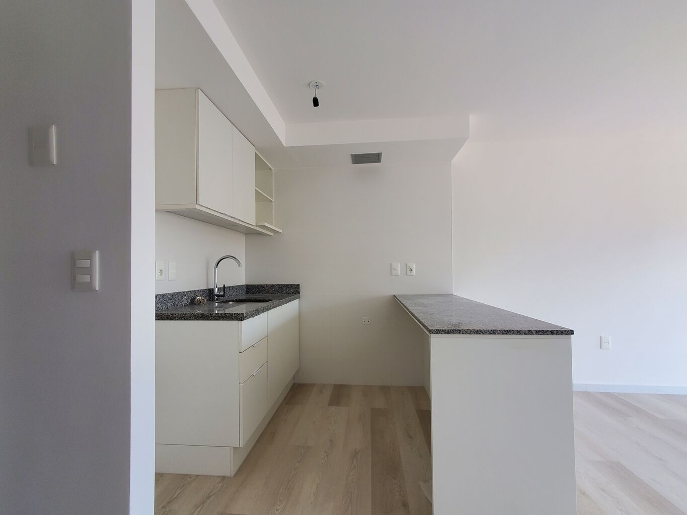 Alquiler 1 Dormitorio con Balcón a Estrenar en Cordón | Gimnasio, Cowork y Excelente Ubicación · Foto 3
