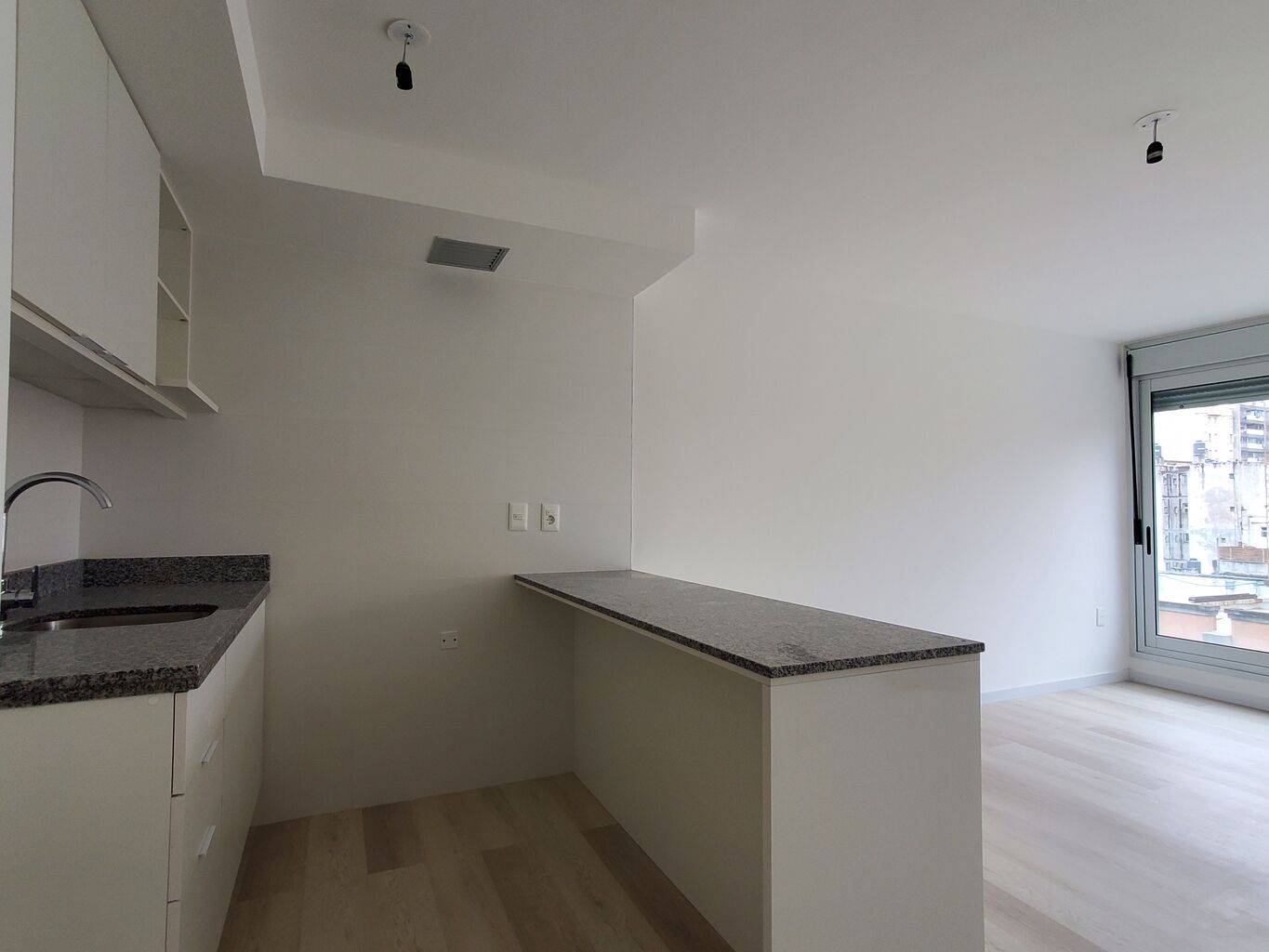 Alquiler 1 Dormitorio con Balcón a Estrenar en Cordón | Gimnasio, Cowork y Excelente Ubicación · Foto 2