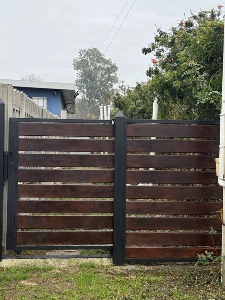 Casa Independiente En Alquiler En El Pinar — Privacidad Y Tranquilidad · Foto 12