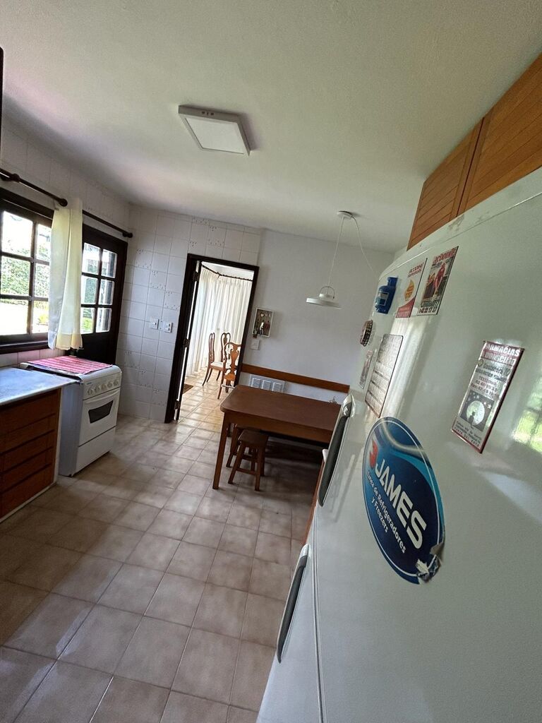 Casa en alquiler de 4 dormitorios y 3 baños, Punta del Este · Foto 6