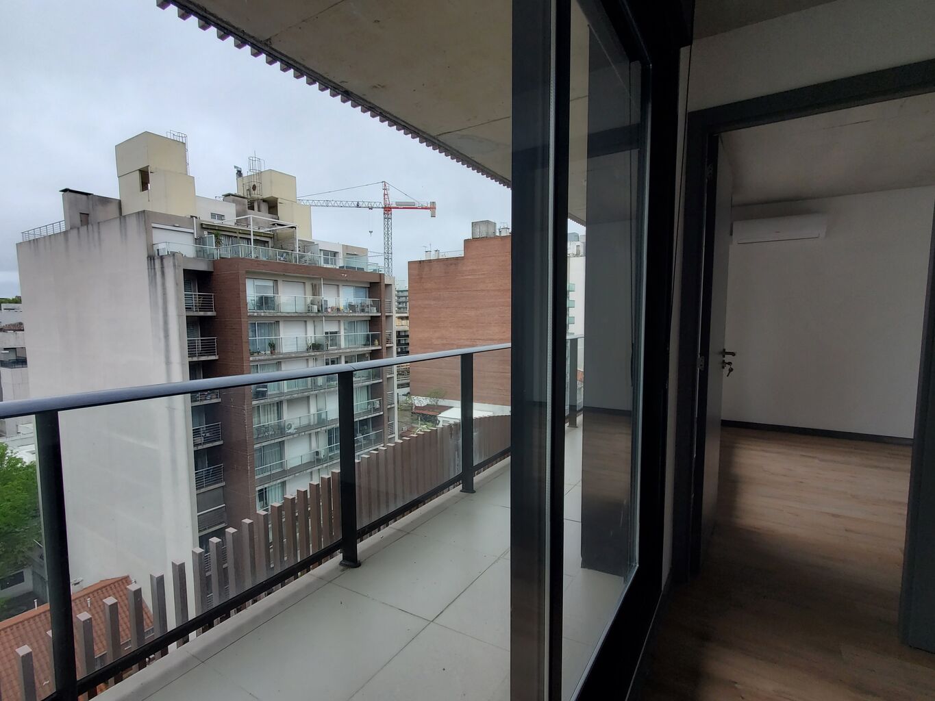 Alquiler Apartamento 1 Dormitorio en Pocitos | Balcón y GARAGE · Foto 6