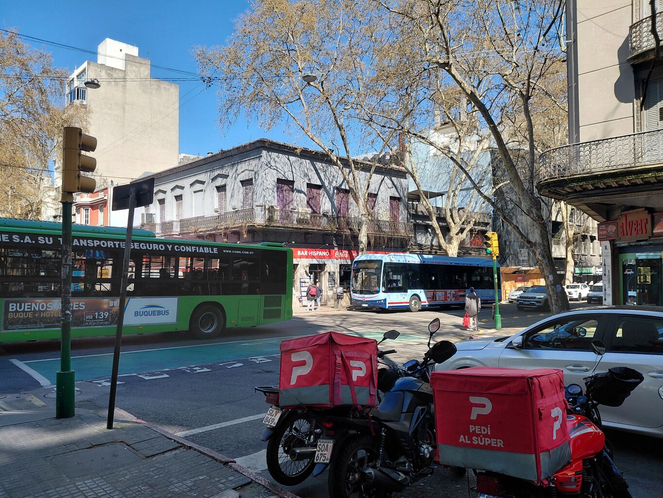 Excelente local próximo a 18 de Julio · Foto 4