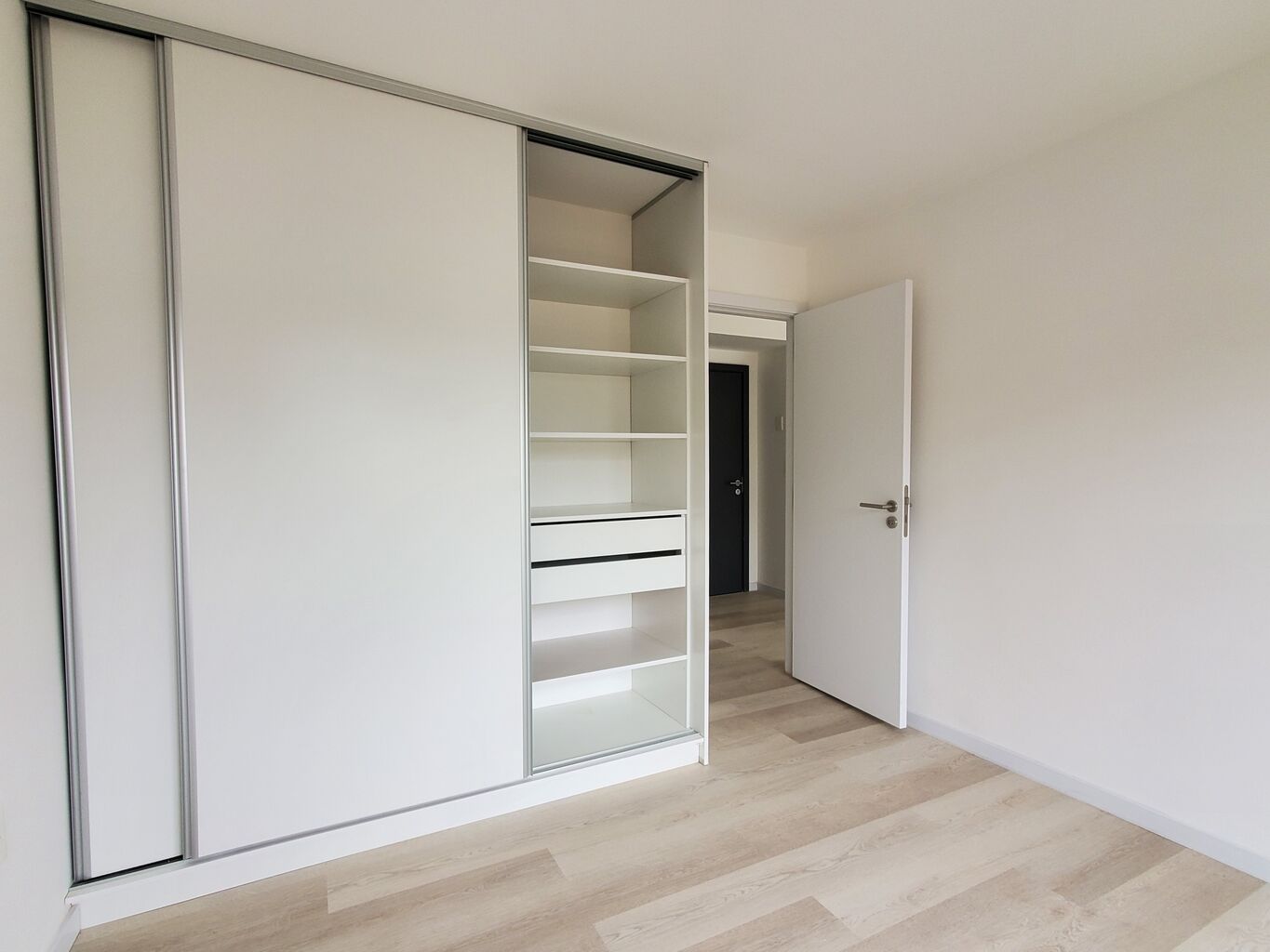 Alquiler 1 Dormitorio con Balcón a Estrenar en Cordón | Con GARAGE, Gimnasio y Cowork · Foto 7
