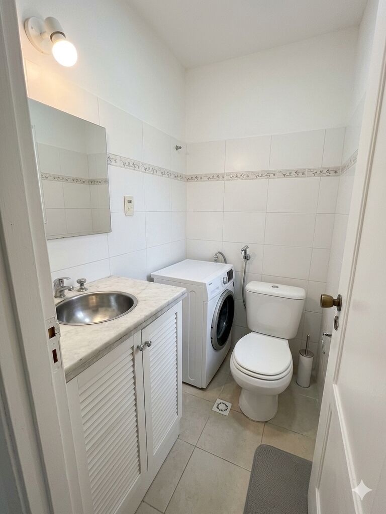 Alquiler de cómodo monoambiente amueblado en Pocitos Sin Gastos Comunes! · Foto 10