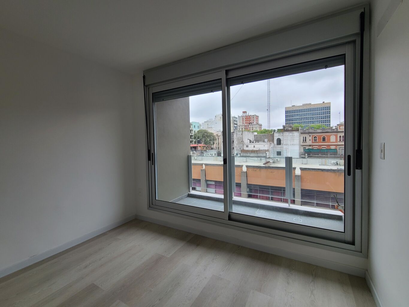 Alquiler 1 Dormitorio con Balcón a Estrenar en Cordón | Gimnasio, Cowork y Excelente Ubicación · Foto 4