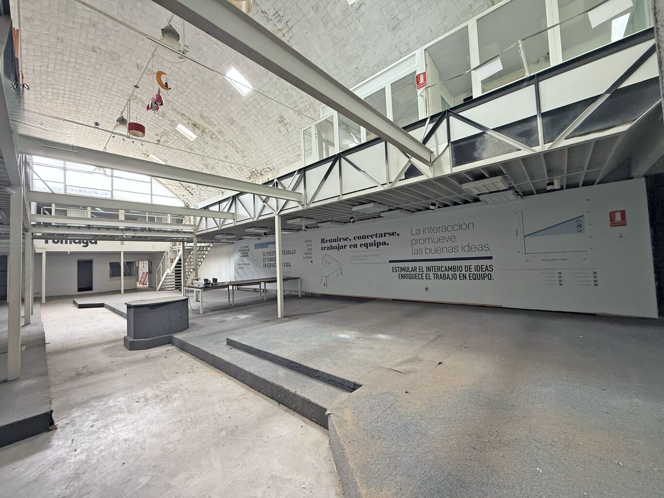 Alquiler Local Único de 1.000m2 en Cordón Sur · Foto 8
