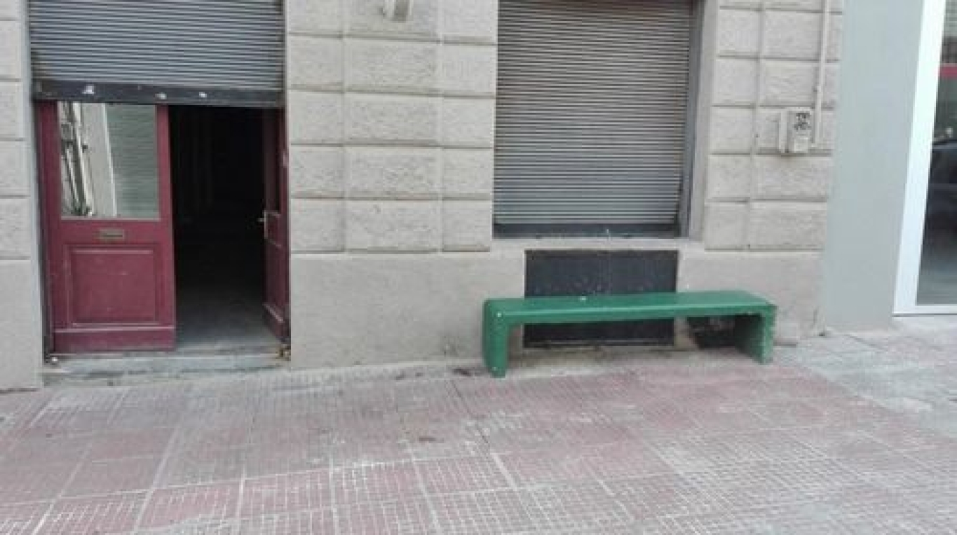 Excelente Local Proximo Al Mercado Del Puerto. Apto Todo Rub · Foto 1