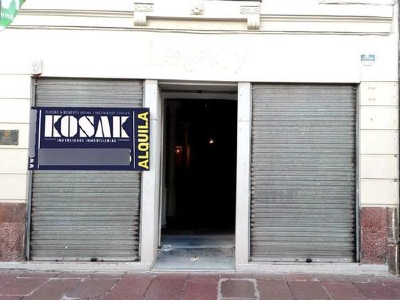 Amplio Y Hermoso Local Sobre Peatonal Sarandi A Pasos De La · Foto 1