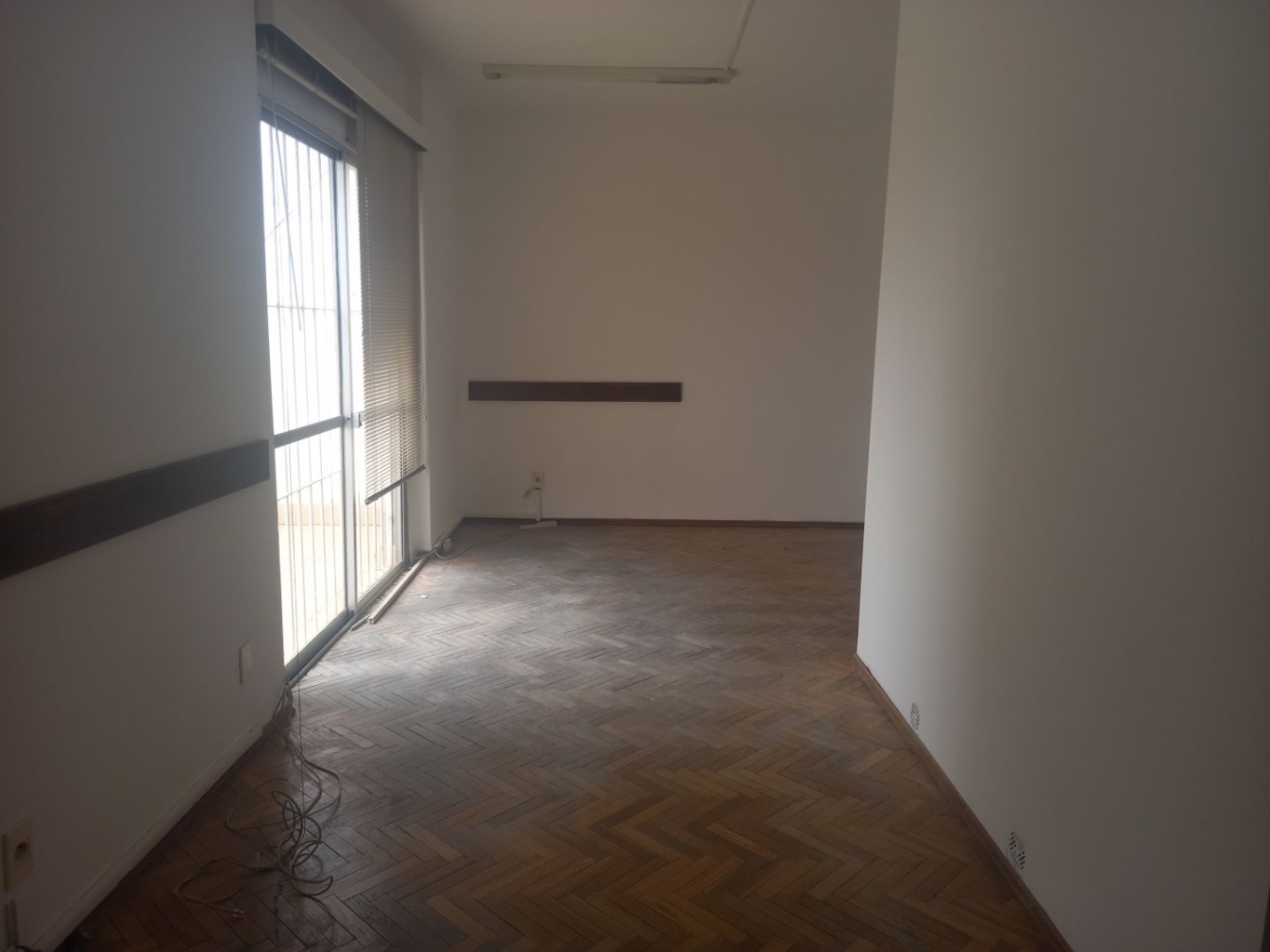Venta y alquiler oficina centro financiero