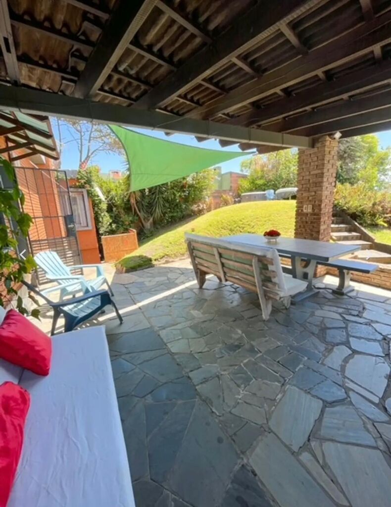 Venta Casa 4 Dorm 3 Baños / Rbla Las Toscas