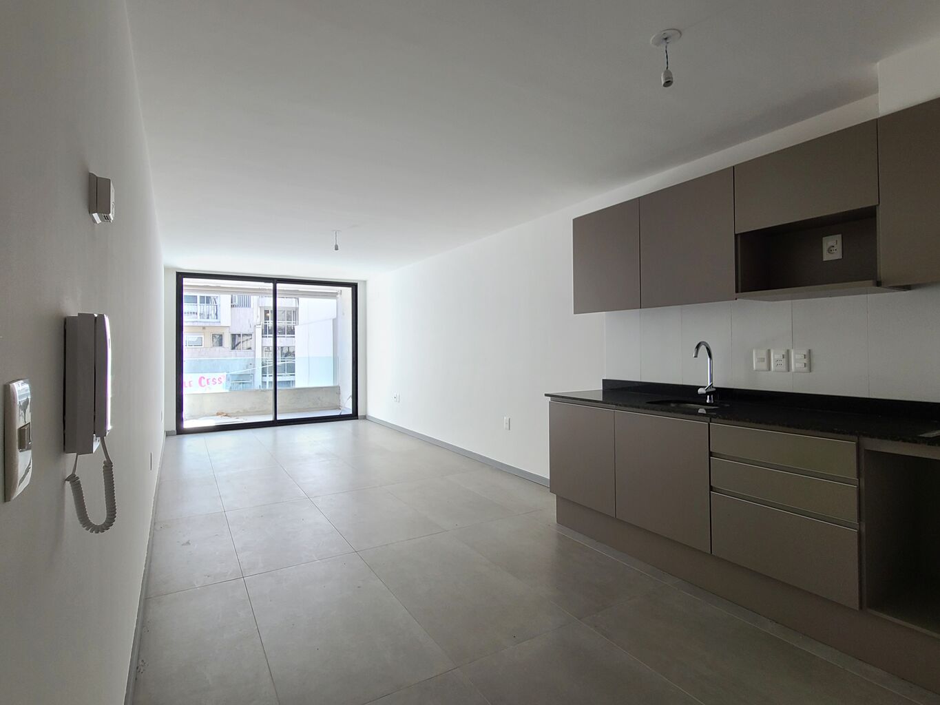 Venta Apto. 1 Dormitorio A Estrenar en Pocitos | Terraza con Parrillero + Cochera