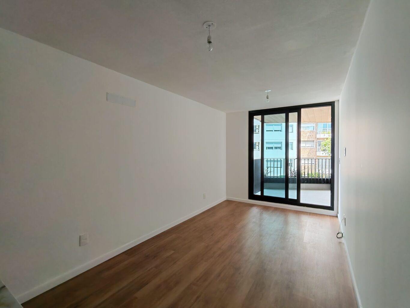 Foto 2 de 25