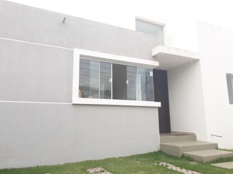 Hermosa Casa En El Urubo