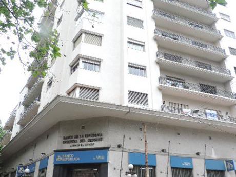 Constituyente Y 18 De Julio. 170 Mts. Reciclado. Gge. Losa+ Agua + Vig 24.