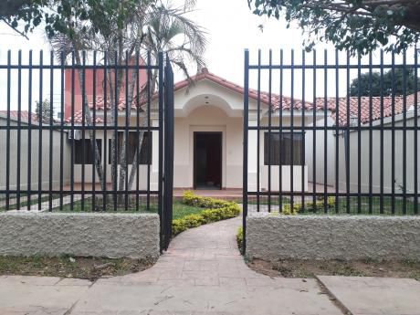 Hermosa Y Amplia Casa En Venta