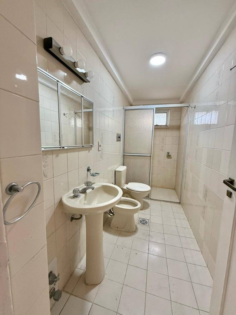 DEPARTAMENTO DE 3 DORMITORIOS EN EL EDIFICIO PRIMAVERA Amplio y cómodo — foto 2