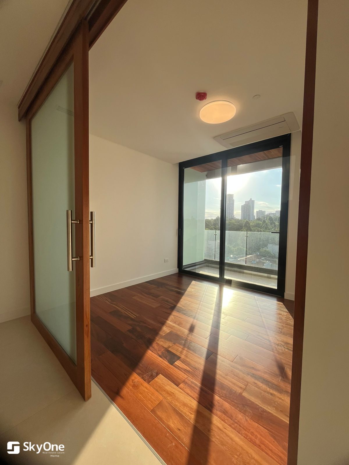 MONOAMBIENTE EN ALQUILER EDIFICIO ALZARA EN BARRIO YCUA SATI | 52m2 |l YCUA SATI — foto 2