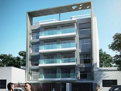 Venta De Apartamento De 2 Dormitorios En Buceo - U101