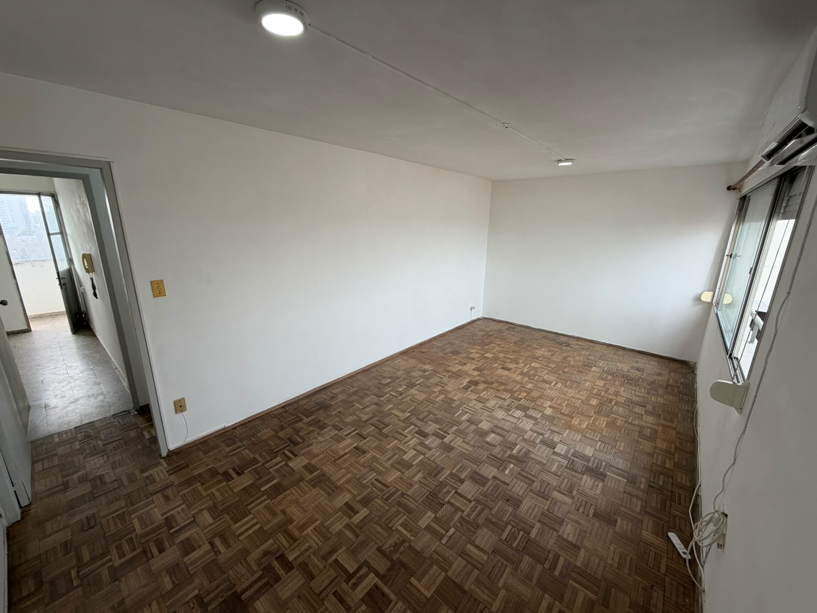 Alq. Apto. En Cordón, 50m2, Piso 8, 2 Dor+1 Baño. Muy Buen Estado Y Ubicación · Foto 7