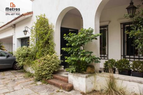 Amplia Casa 1000m² - Corazón De Carrasco - 5d + Escritorio