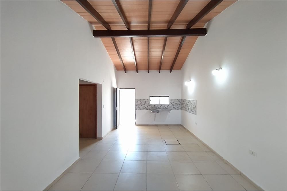 CHALET DE 2 DORMITORIOS EN VENTA EN SAN LORENZO NC — foto 2
