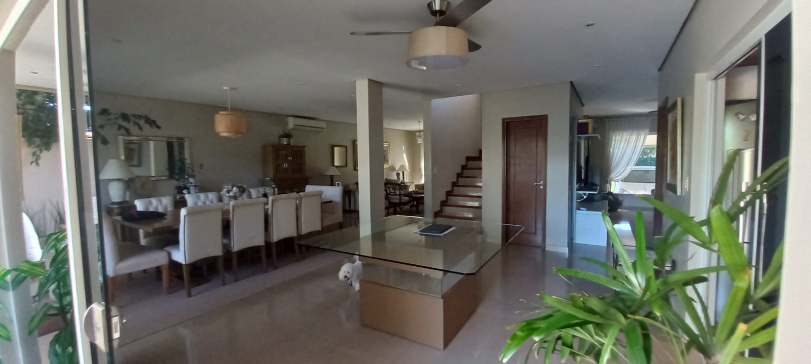 ALQUILO /VENDO HERMOSA  CASA EN CONDOMINIO DE LUQUE CON 4 DORMITORIOS — foto 2