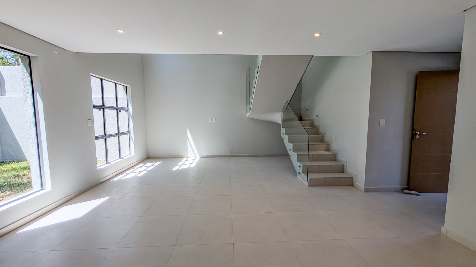 Dúplex en venta en Plaza Madero – Luque — foto 3