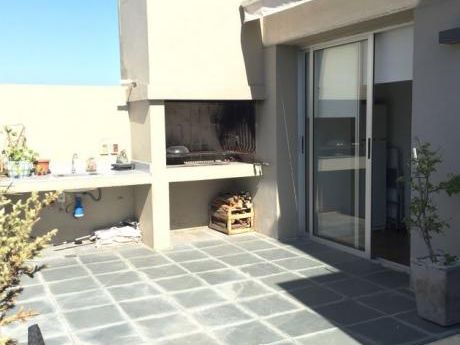 Hermoso Penthouse De 2 Dormitorios En Cordón