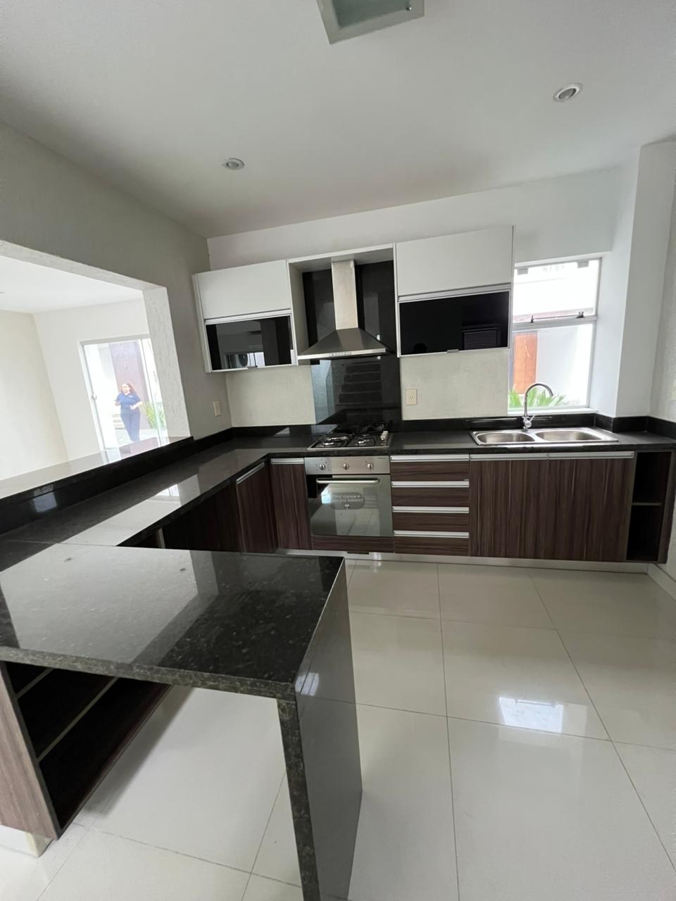 Casa en alquiler en Itá Enramada