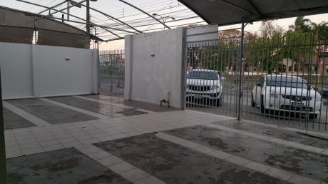 Sobre Av. Santos Dumont Casa En Venta