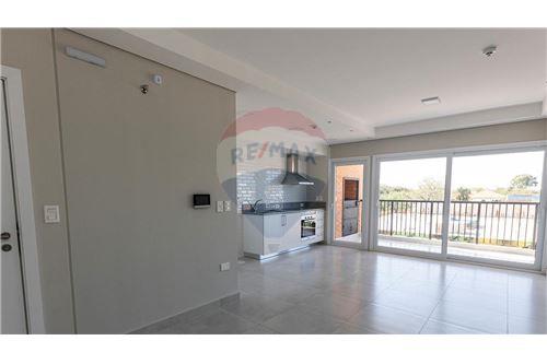 Departamento-venta-py Asunción Loma Pytá  Sgto Tomás Lombardo — foto 2