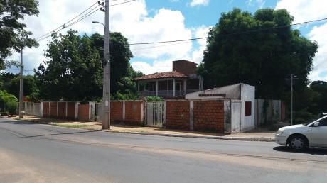 Vendo Terreno En Esquina En Fdo De La Mora Zona Sur