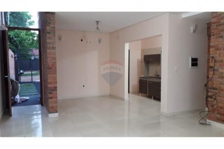 Alquiler Duplex Luque Gs 3.500.000