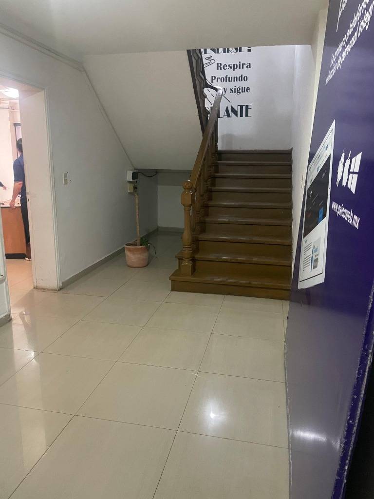 Alquiler de oficina con excelente ubicación, zona Shopping del Sol — foto 2