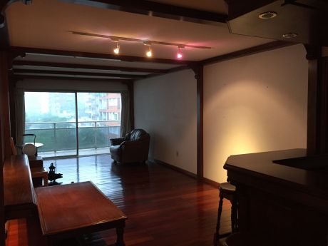 Apartamento 4 Dormitorios Pocitos