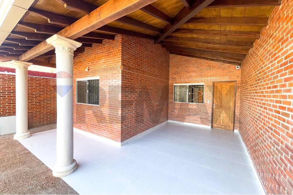 Casa - Alquiler - Villa Elisa, Central, Paraguay — foto 2
