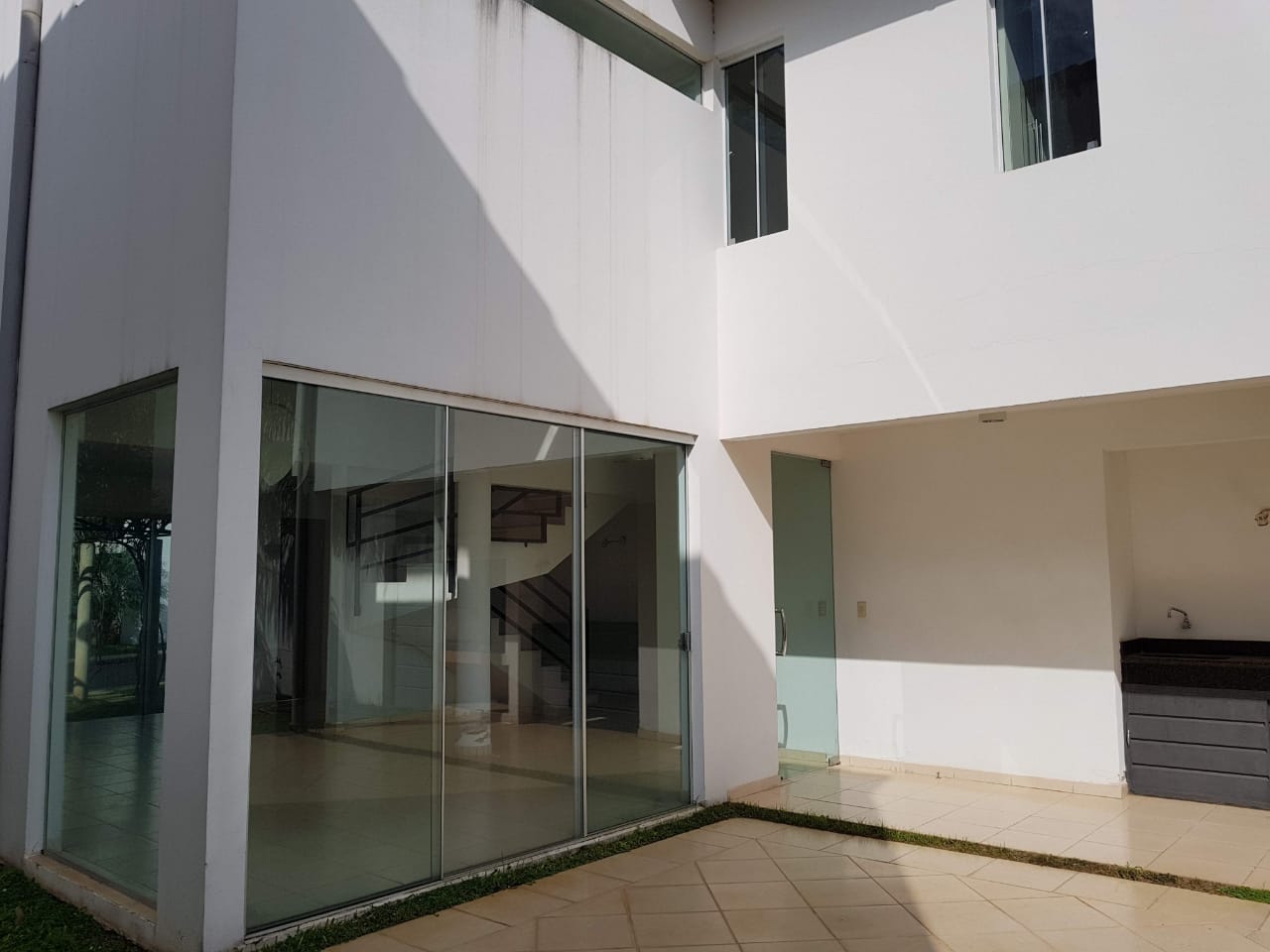 Oportunidad - Casa en barrio cerrado — foto 3