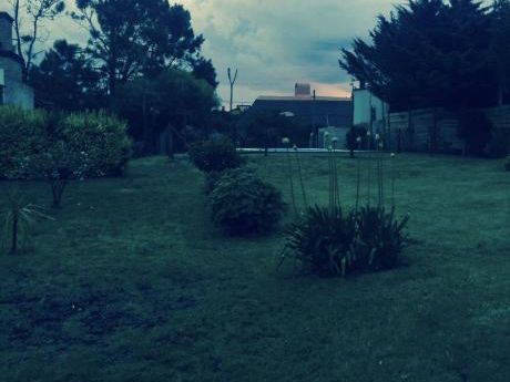 Dos Casas Más Terreno Con Piscina En Punta Ballena