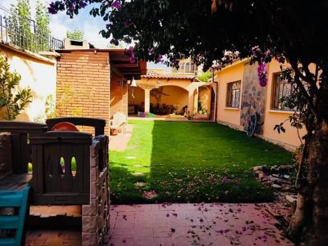 En Venta Sobre Avenida - Irpavi
