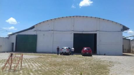 Alquilo Galpon En La Zona Sur Santo Dumont