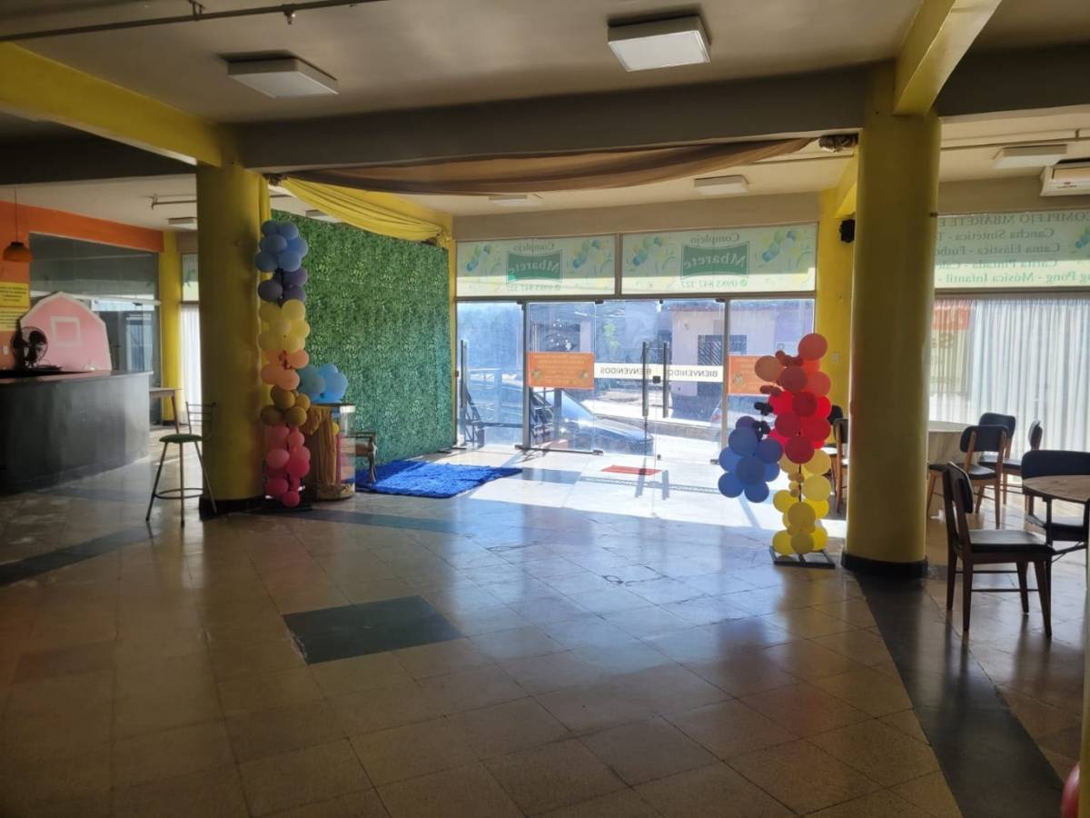 Local comercial en alquiler en Villa Elisa — foto 2