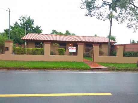Alquilo Casa Zona Quartier Las Marias.