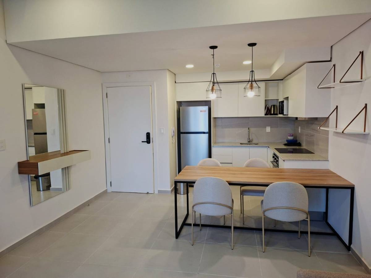 ALQUILO HERMOSO DEPARTAMENTO AMOBLADO DE 3 HABITACIONES EN LAS MERCEDES — foto 3