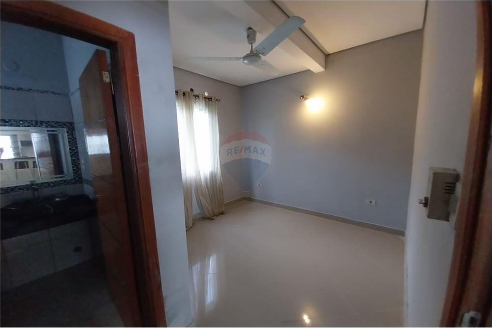 Casa - Venta - San Bernardino — foto 2