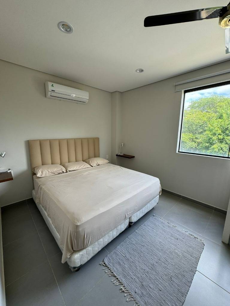 Vendo hermosa Residencia en Esquina en San Bernardino, Barrio Cristobal Colon — foto 2