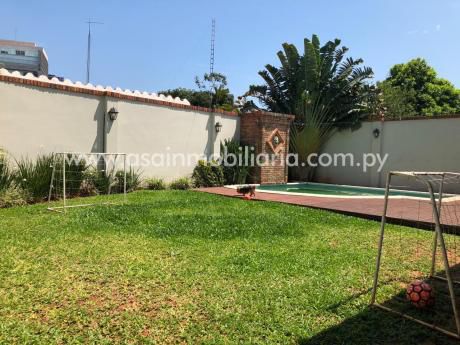 Hermosa Casa Zona Molas Lopez De 4 Dormitorios