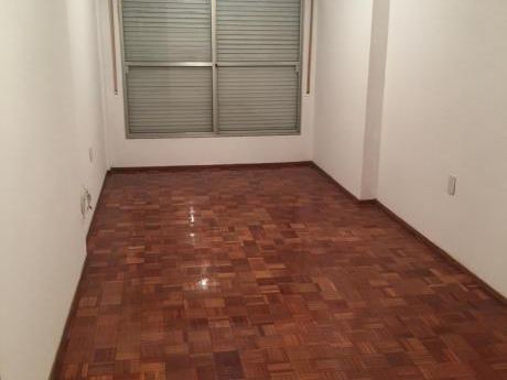 Pocitos Excelente Apartemento !!