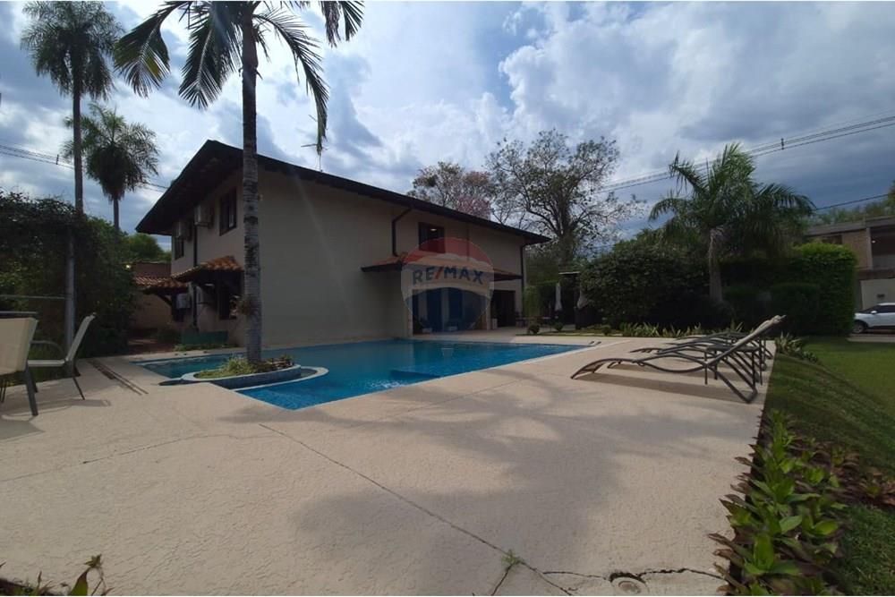 Vendo Casa en San Bernardino con Cancha de Tenis — foto 2